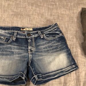 Bke size 30 shorts